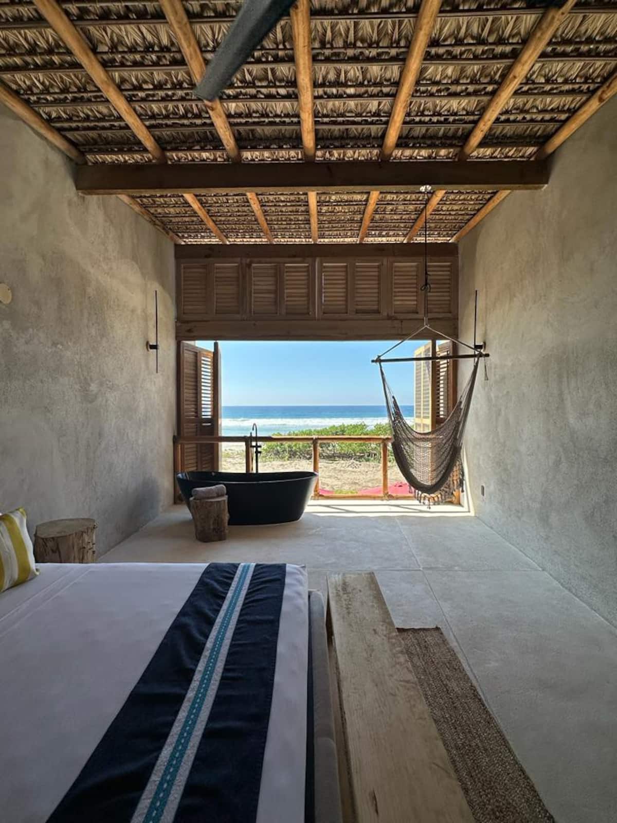 Casa Entremuros Puerto Escondido