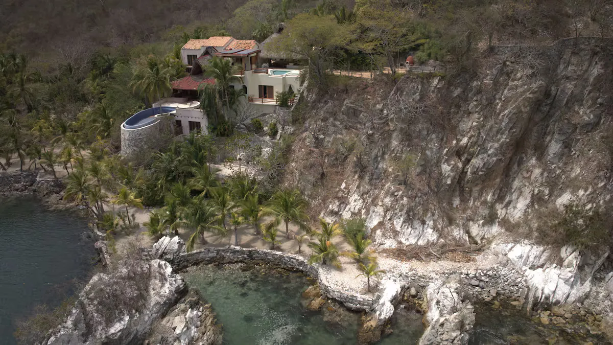 Villa in Bahia de Zihuatanejo 
