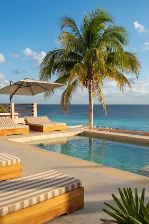 Oceanfront Villa in Isla Mujeres