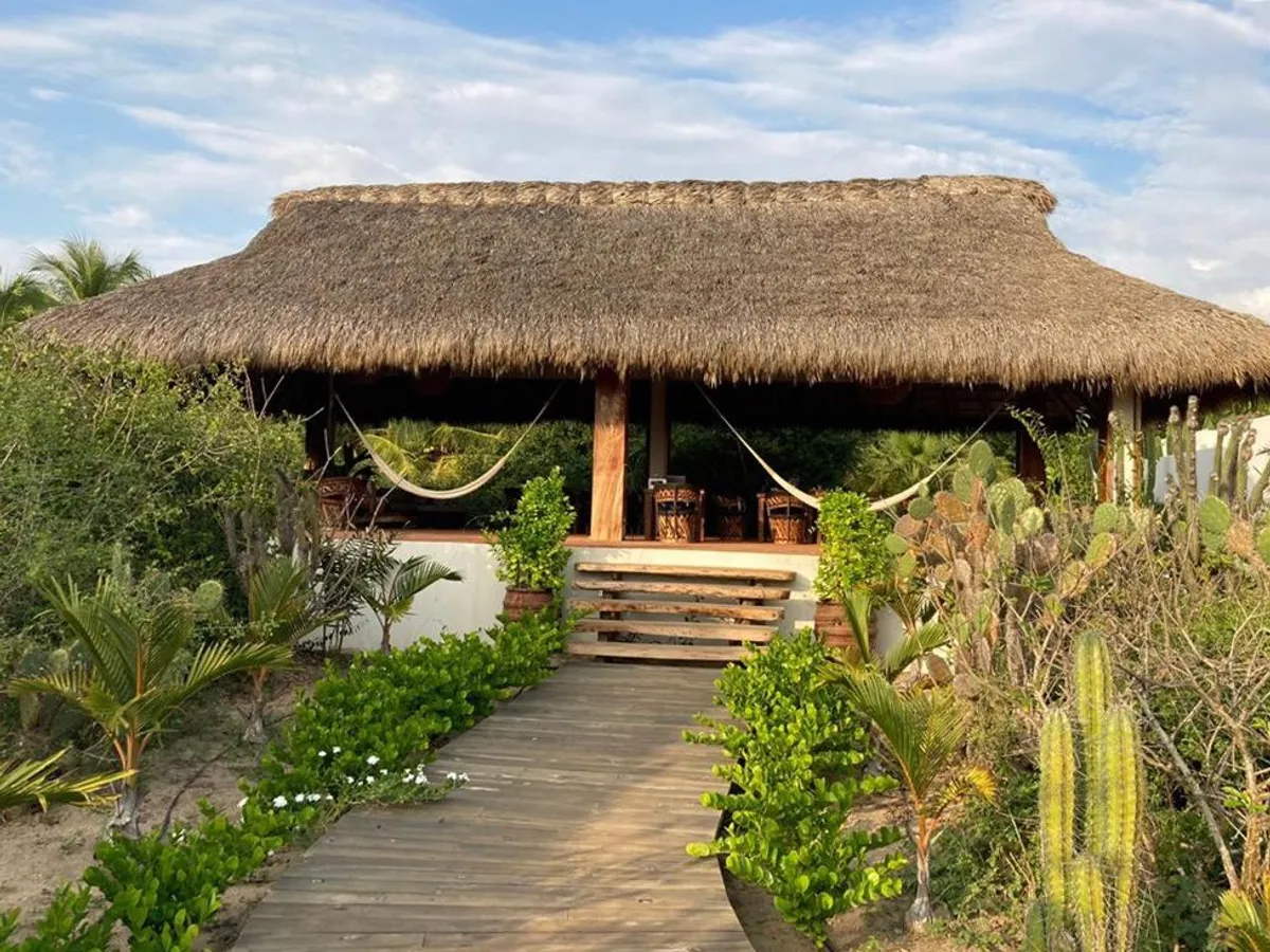 Los Guajes Puerto Escondido