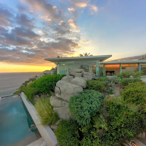 Modern Villa in Cabo San Lucas