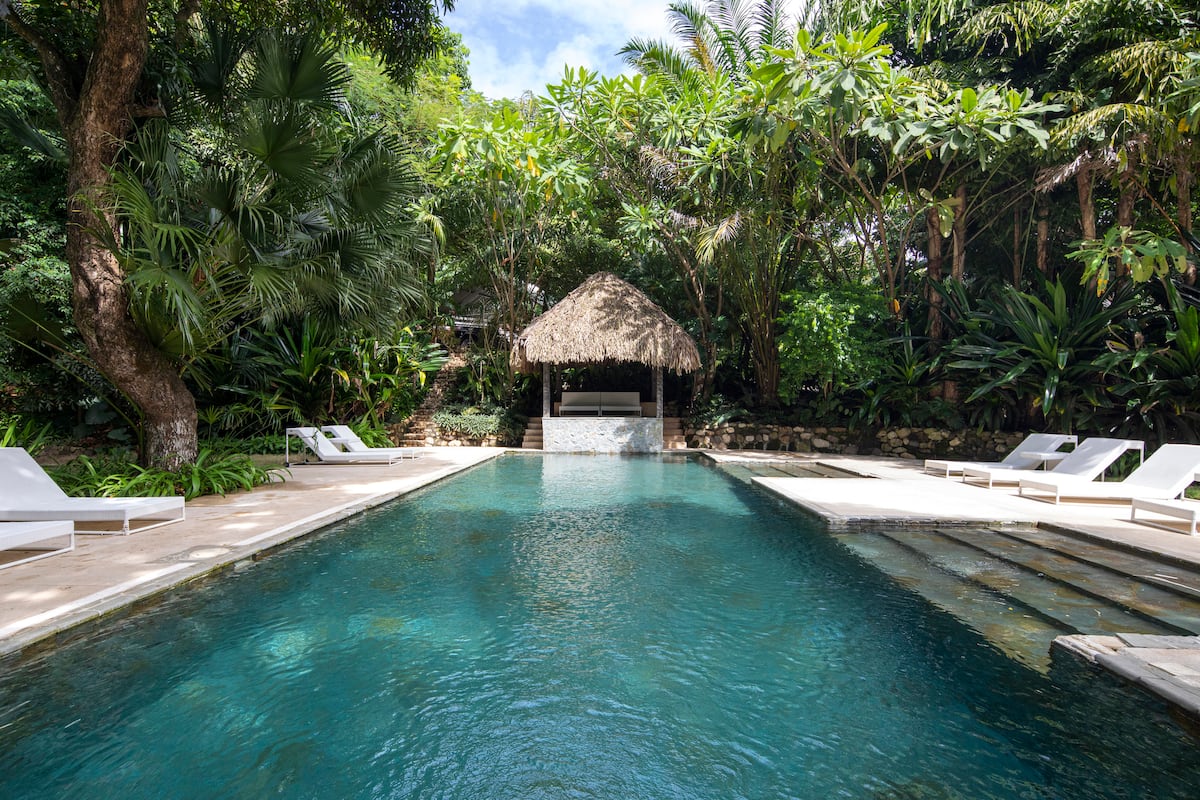 Art House in Santa Teresa