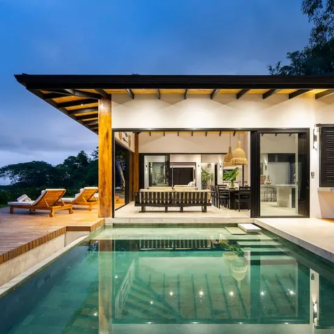 Casa Ayla