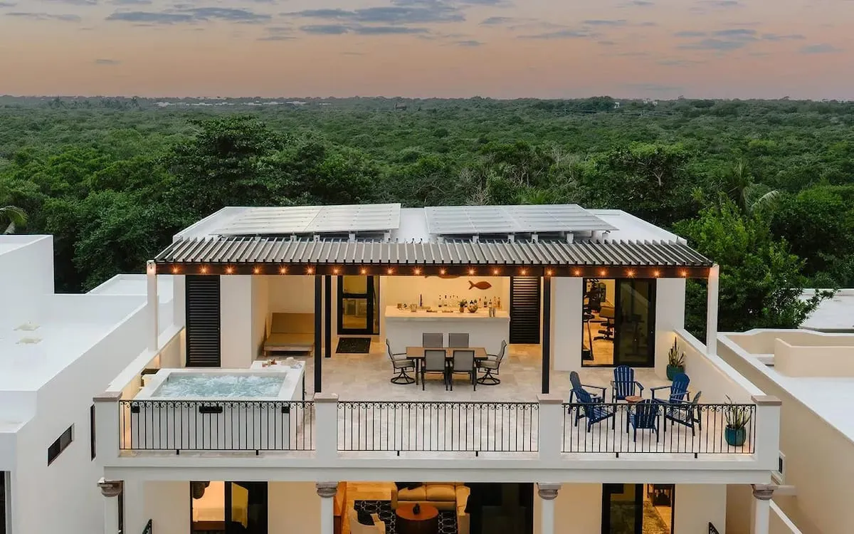 Beachfront Villa in Akumal