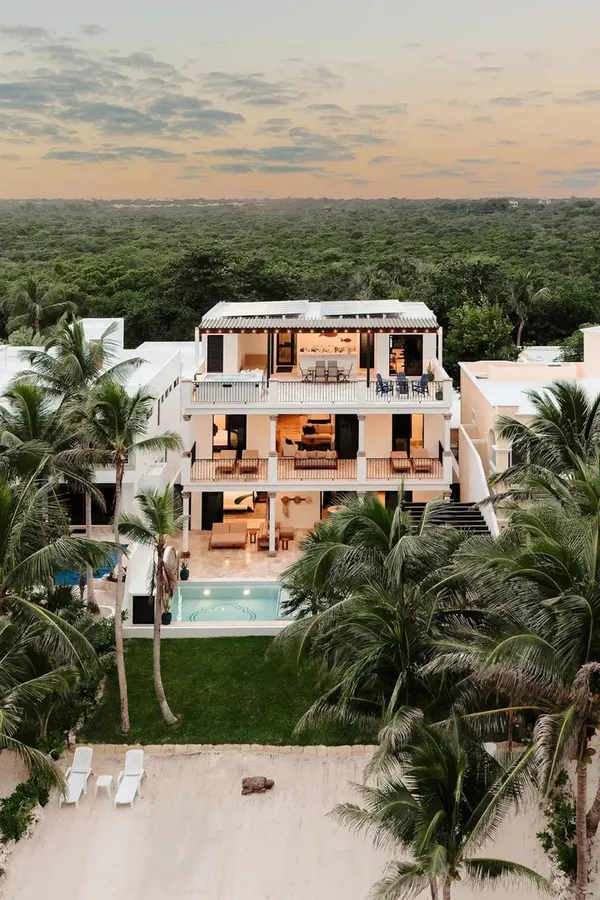 Beachfront Villa in Akumal