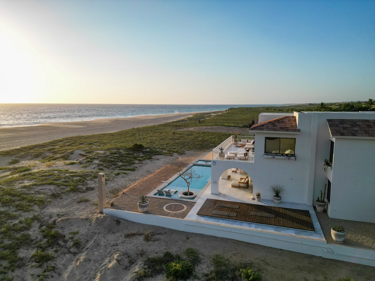 Beachfront Villa in Todos Santos