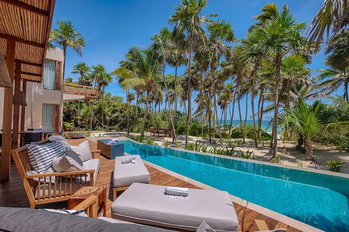Designer villa in Sian Ka'am