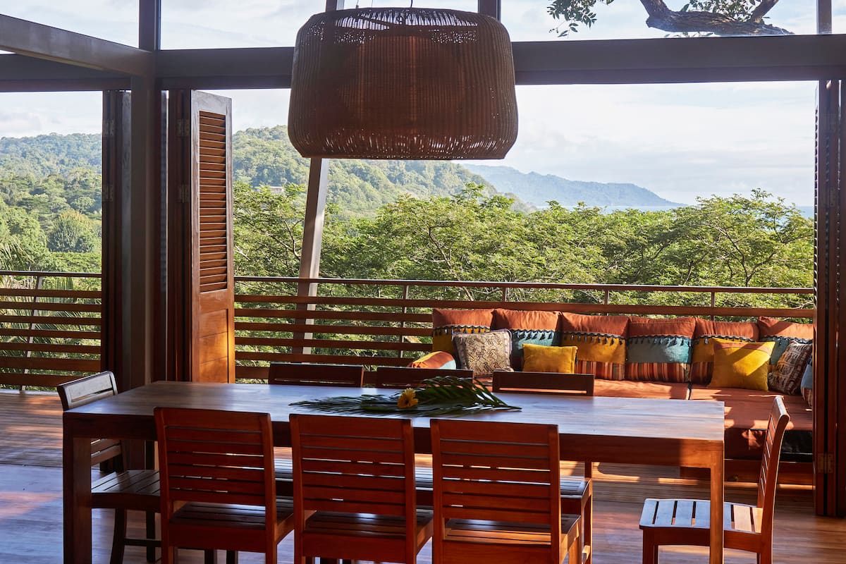 Floating Home in Santa Teresa