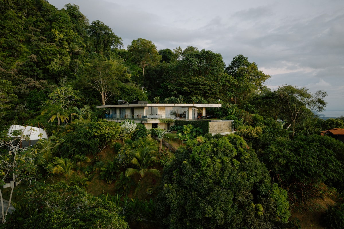 Art Villa in Uvita