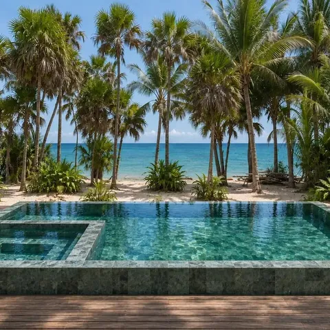 Resort House in Soliman Bay
